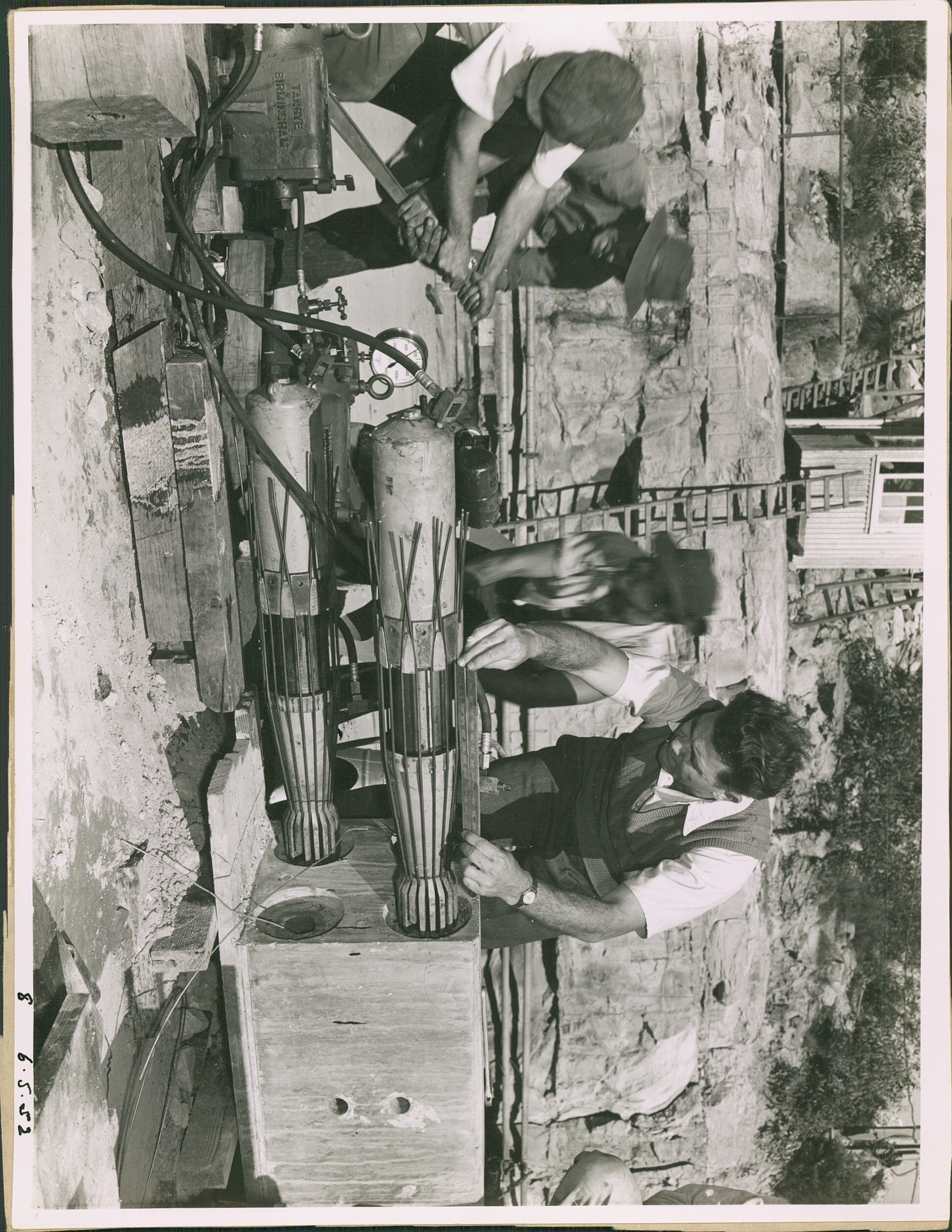 Men at work on the construction site